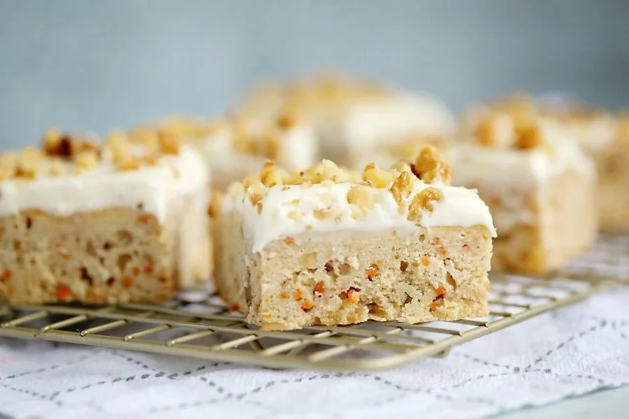 Easy Carrot Cake Bars